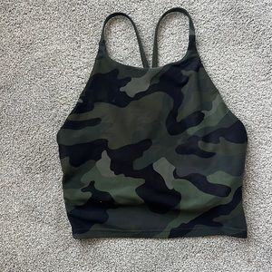 Old Navy Powersoft Cropped Tank